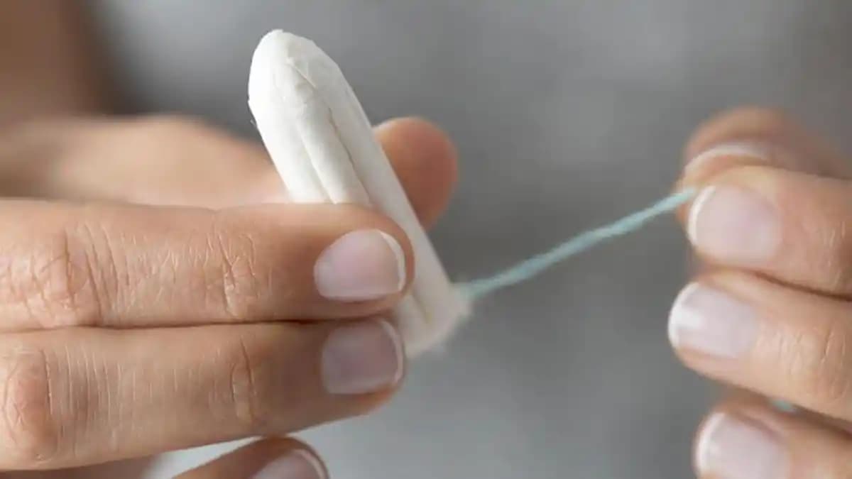Kadınlar İçin Tampon Kullanımı Rehberi: Güvenli ve Konforlu Kullanım İpuçları