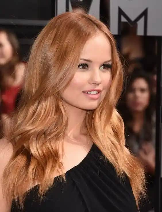 Kahve Köpüğü Saç Rengi Nedir ve Nasıl Elde Edilir Bu Trend Saç Rengi Hakkında Bilmeniz Gerekenler