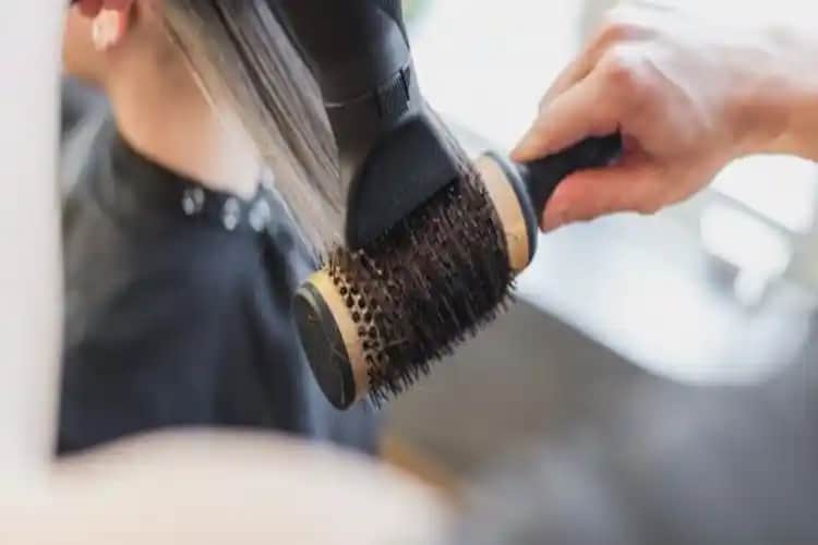 Kalıcı Fön Nedir, Fiyatlar ve Kalıcılık Süresi Hakkında Bilmeniz Gerekenler