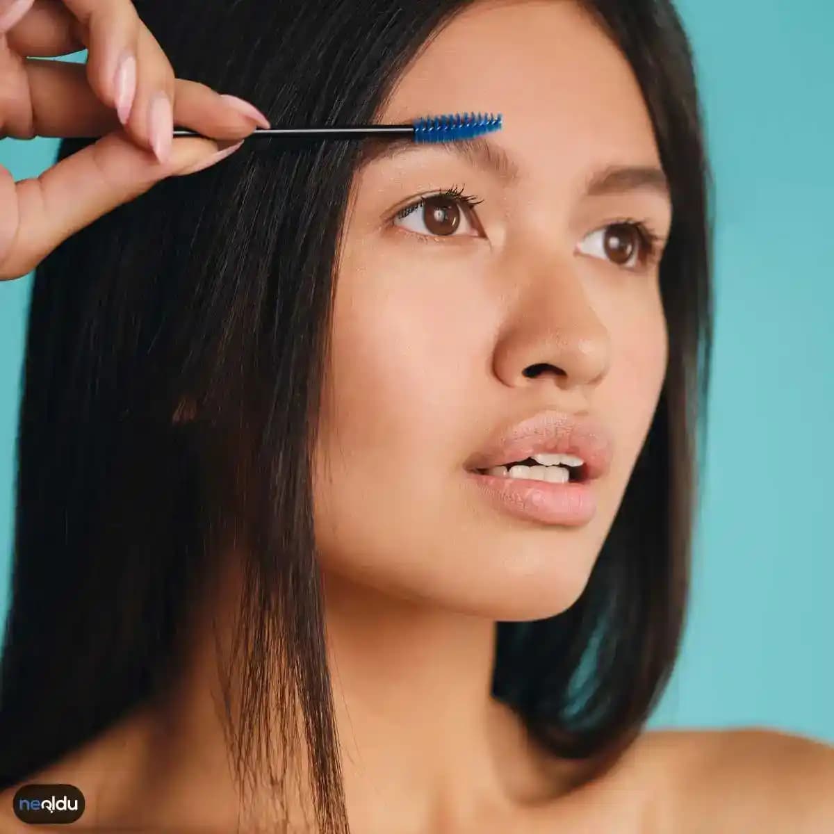 Kaş Jeli Nedir ve Nasıl Kullanılır? Günlük Makyajda Pratik Çözüm