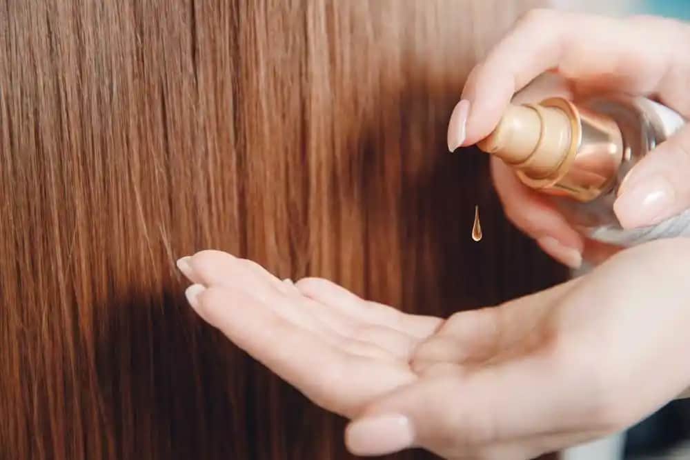 Keratin Yağı ile Saçlarınızı Güçlendirin ve Parlaklık Kazanın