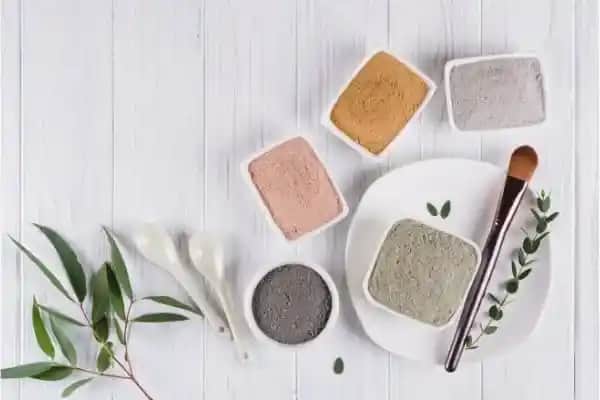 Kil Çeşitleri ve Faydalarıyla Doğal Cilt Bakımında Etkili Çözümler