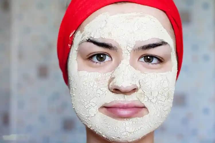 Kil Maskesi Uygulama Zamanlaması: Banyodan Önce mi Yoksa Sonra mı Yapılmalı