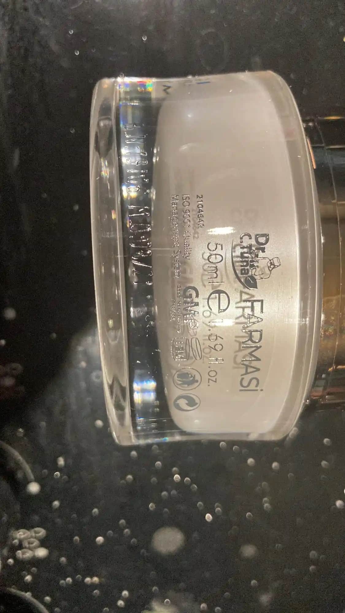 Kozmetik Ürünlerinde Son Kullanma Tarihi ve Farmasi Ürünleri Üzerine Güncel Bilgiler