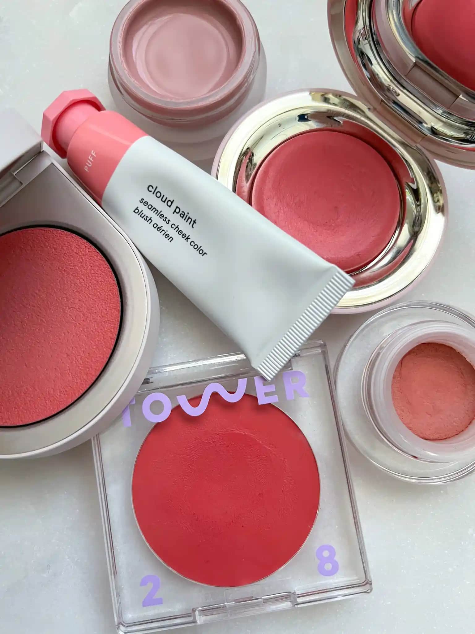 Kremsi Allıklar: Doğal Görünüm ve Kusursuz Çekicilik İçin En İyi Seçenekler