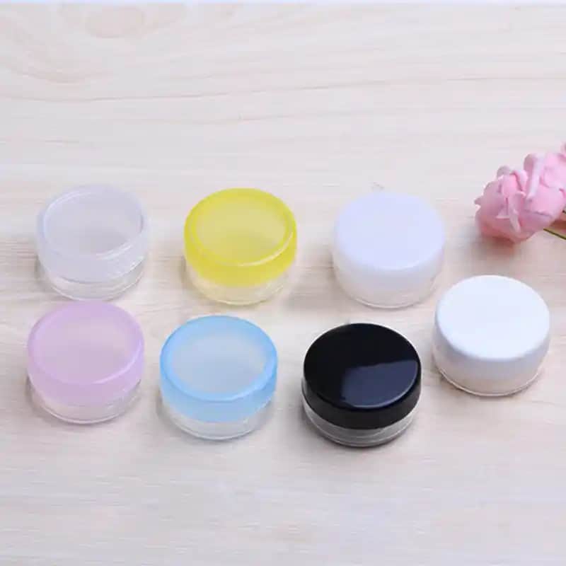 Küçük Krem Kavanozları ve Taşınabilir Kozmetik Çözümleri Hakkında Bilgi