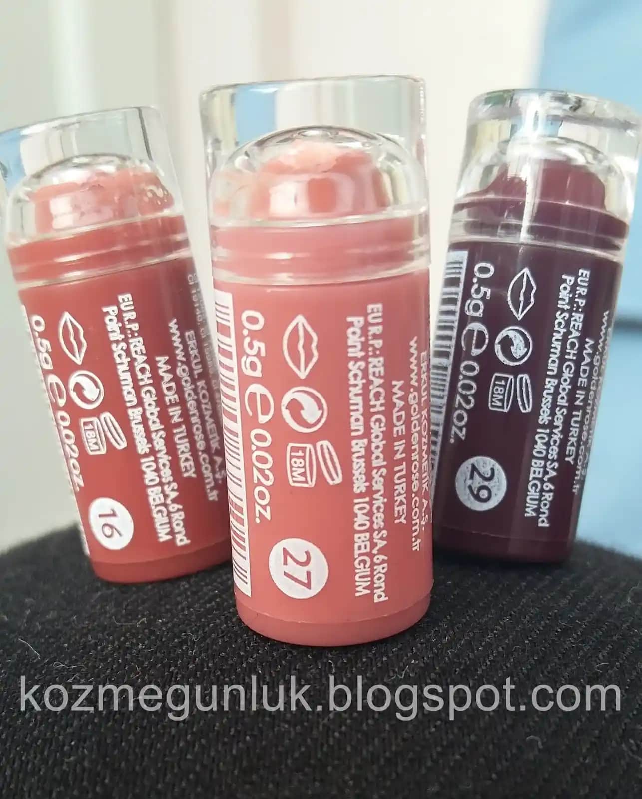 Küçük Rujlar: Pratiklik ve Şıklığın Günümüzdeki Popülerliği ve Kullanım Avantajları