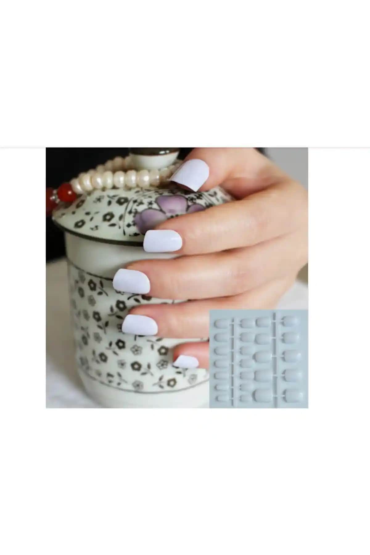 Küçük Takma Tırnaklar: Estetik ve Pratik Kullanım İçin En İyi Seçenekler