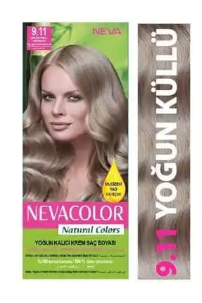 Küllü Çok Açık Kumral Saç Rengi: Doğallık ve Şıklığın Modern Yansıması