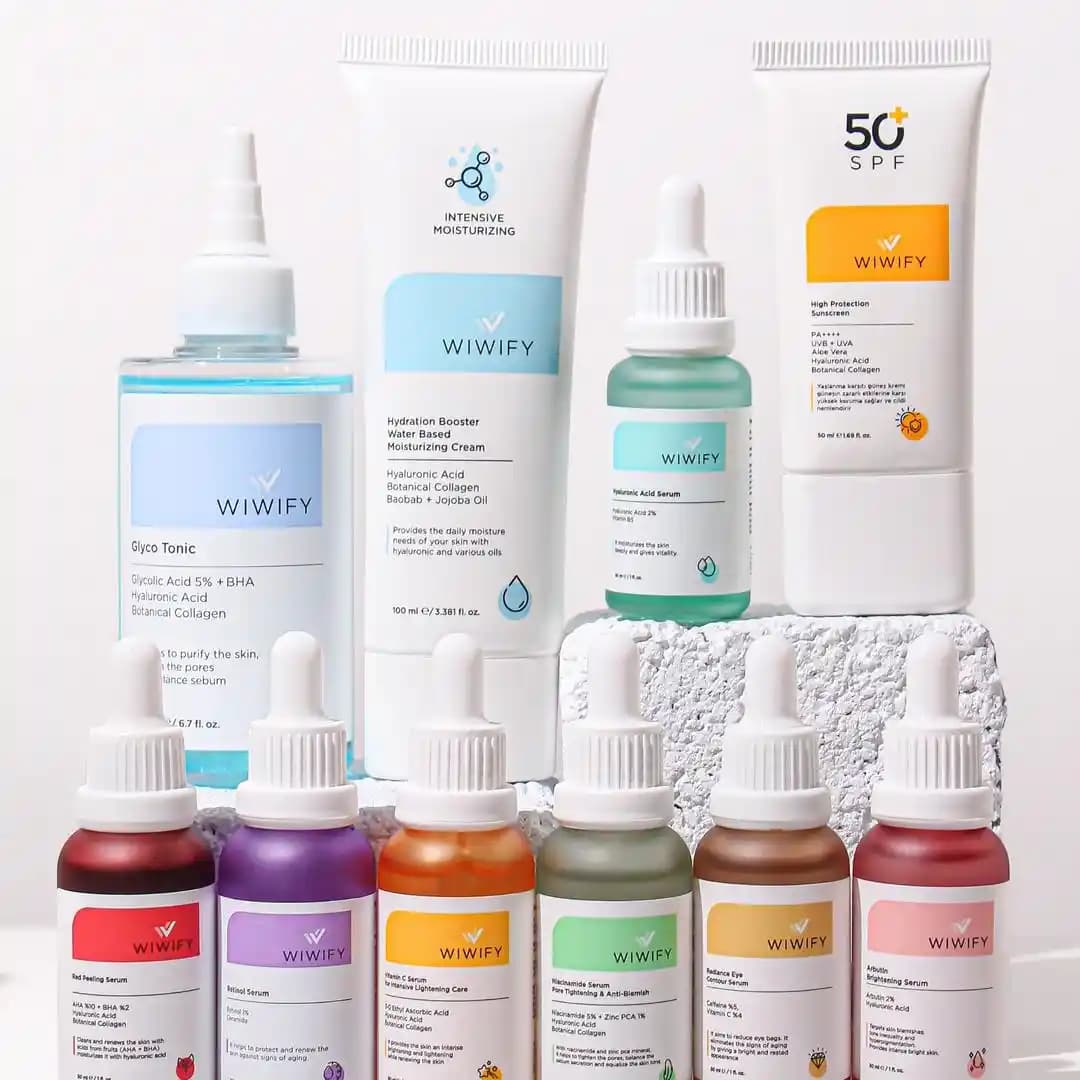 Cilt Bakımında Tonik, Serum ve Nemlendirici Sırasını Doğru Uygulama Yöntemleri