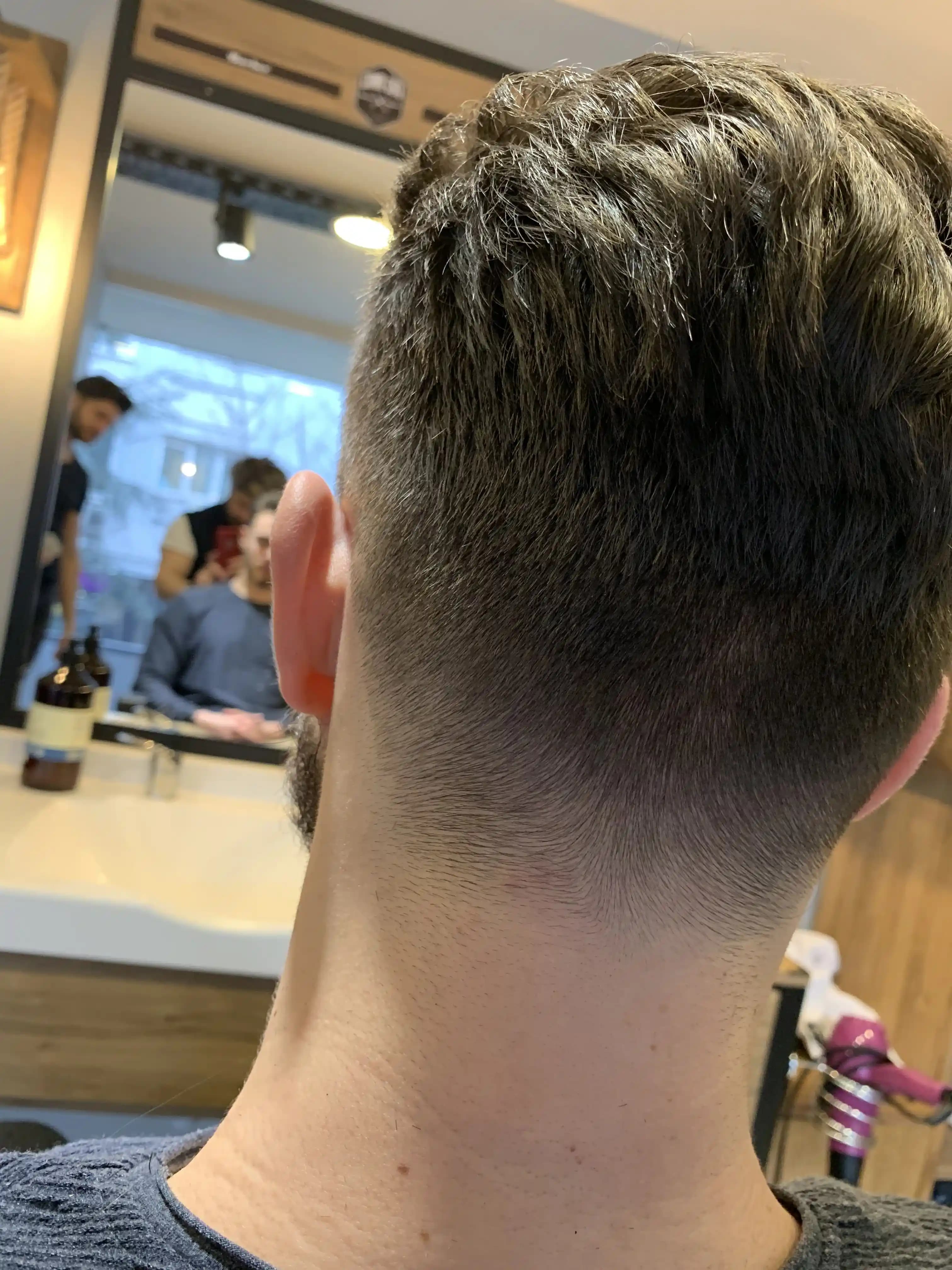 Doğal Tıraş Nedir ve Cilt Sağlığını Koruyan Alternatif Yöntemler