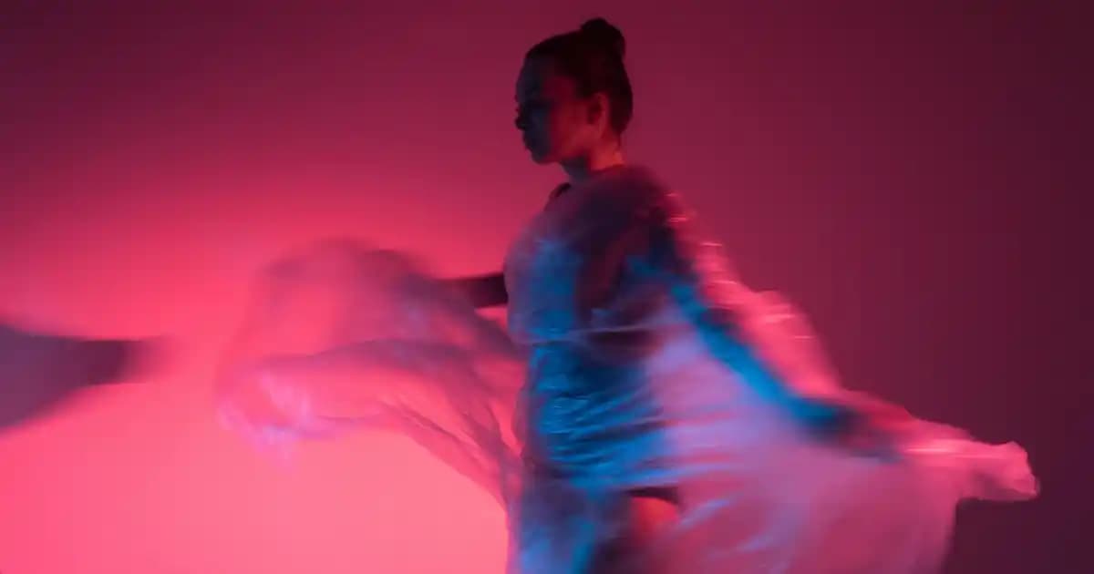 Erkeklerde Gri Saç Uçları: Bakım ve Stil İpuçlarıyla Kendinizi Güvende Hissedin