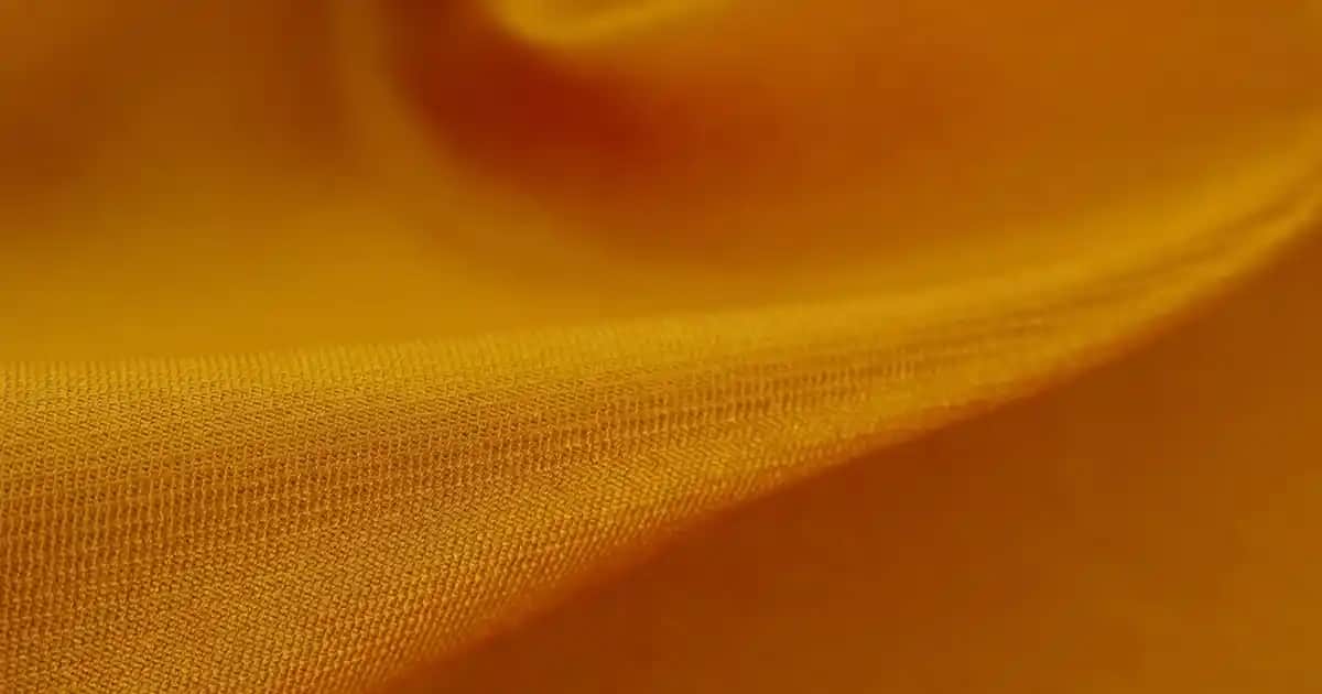 Gümiş Gül Pudrasının Tazeliği ve Kozmetik Dünyasındaki Yeri Hakkında Detaylı Bilgi