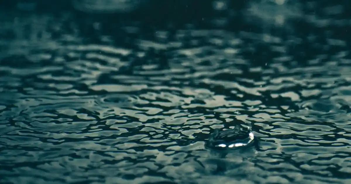 Keratin Saç Bakımı ve Faydaları: Saç Sağlığını Güçlendiren Modern Yöntemler