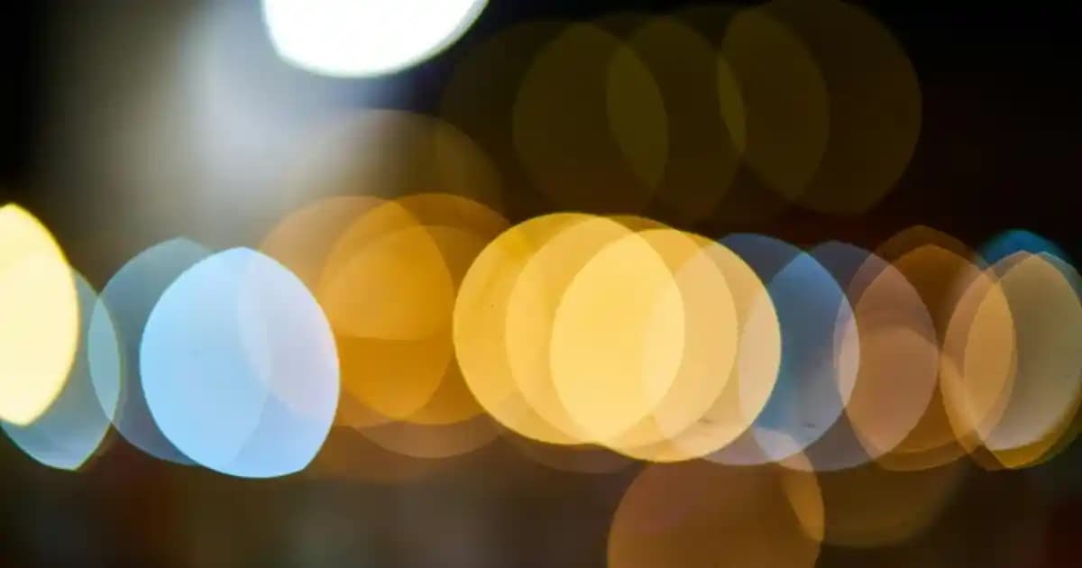 Makyaj Kalemleri Çeşitleri ve Kullanım İpuçlarıyla Güzelliğinizi Yansıtın