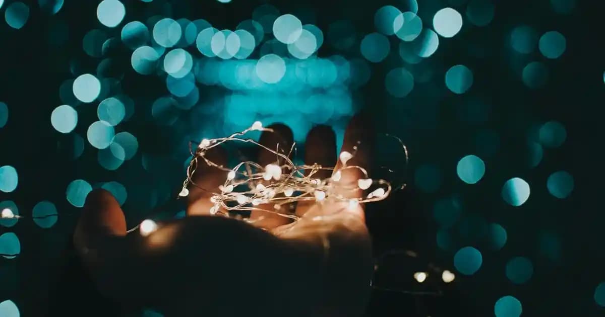 Maşa Aleti Kullanımı ve Çeşitleri ile Saç Şekillendirmede Pratik Çözümler