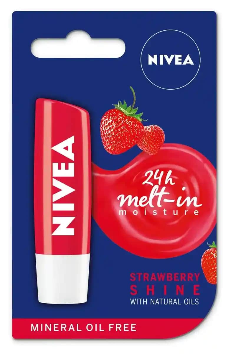 Nivea Çilekli Dudak Bakımı Ürünü: Doğal İçeriklerle Nemlendirici ve Renkli Dudaklar