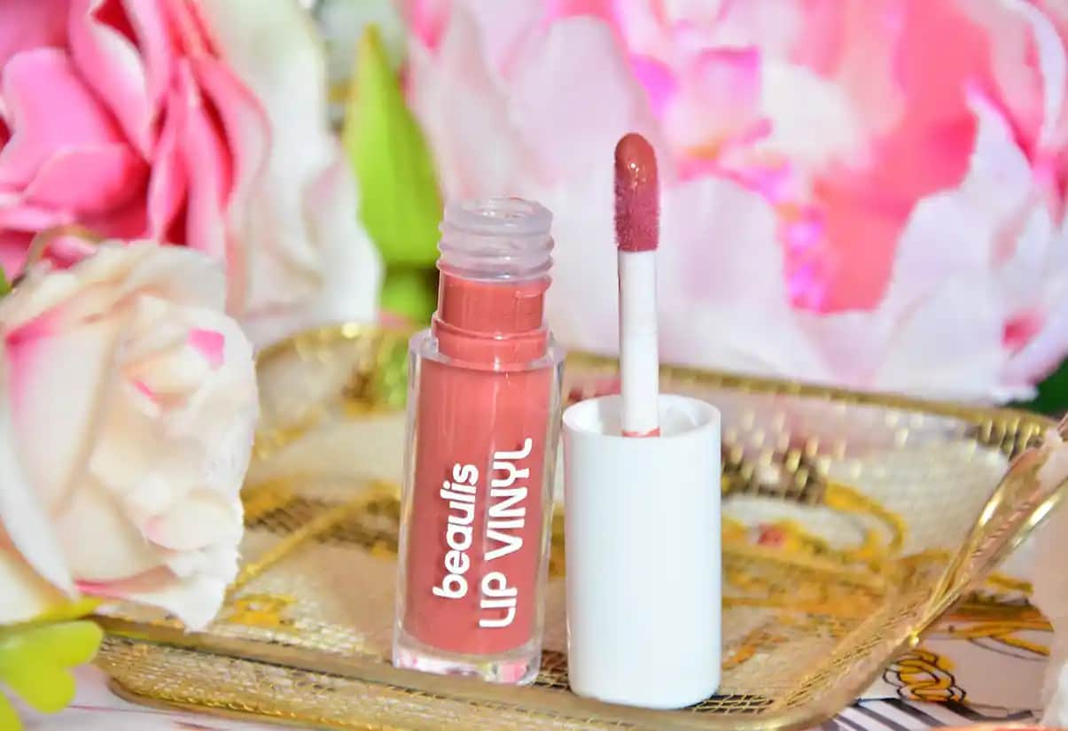 Parlak Ruj Seçimi ve Kullanımı İçin En İyi Tavsiyeler ve Renk Önerileri