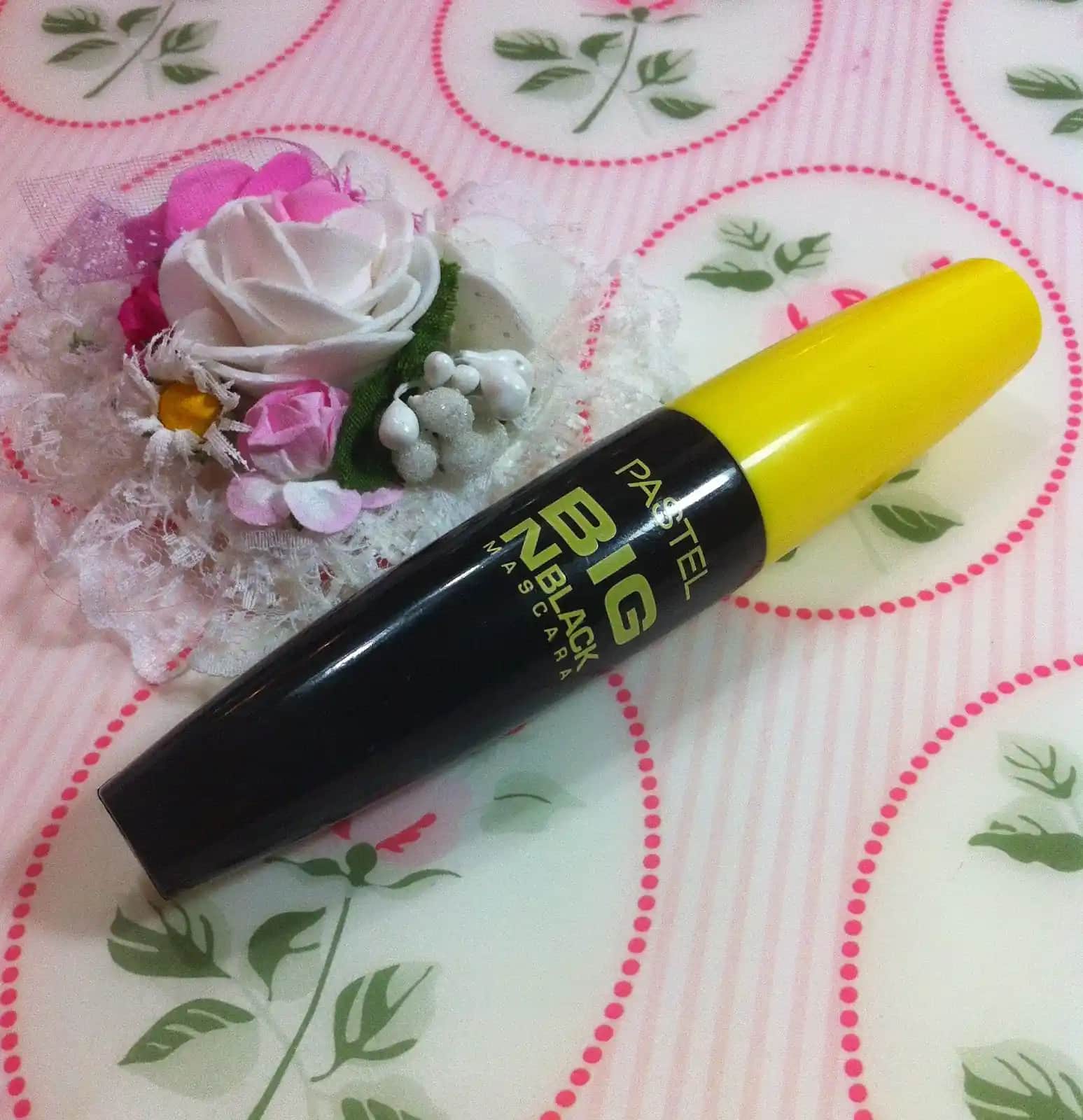 Pastel Big N Black Maskara ile Kirpiklerde Hacim ve Uzunluk Sağlayan Etkili Formül