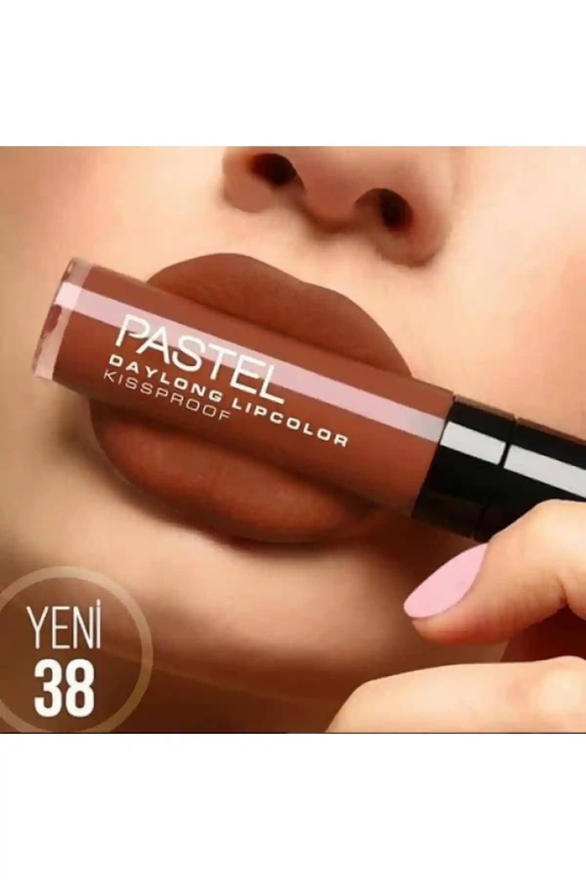 Pastel Ruj 38: Doğal ve Zarif Dudaklar İçin En Güzel Tonlar