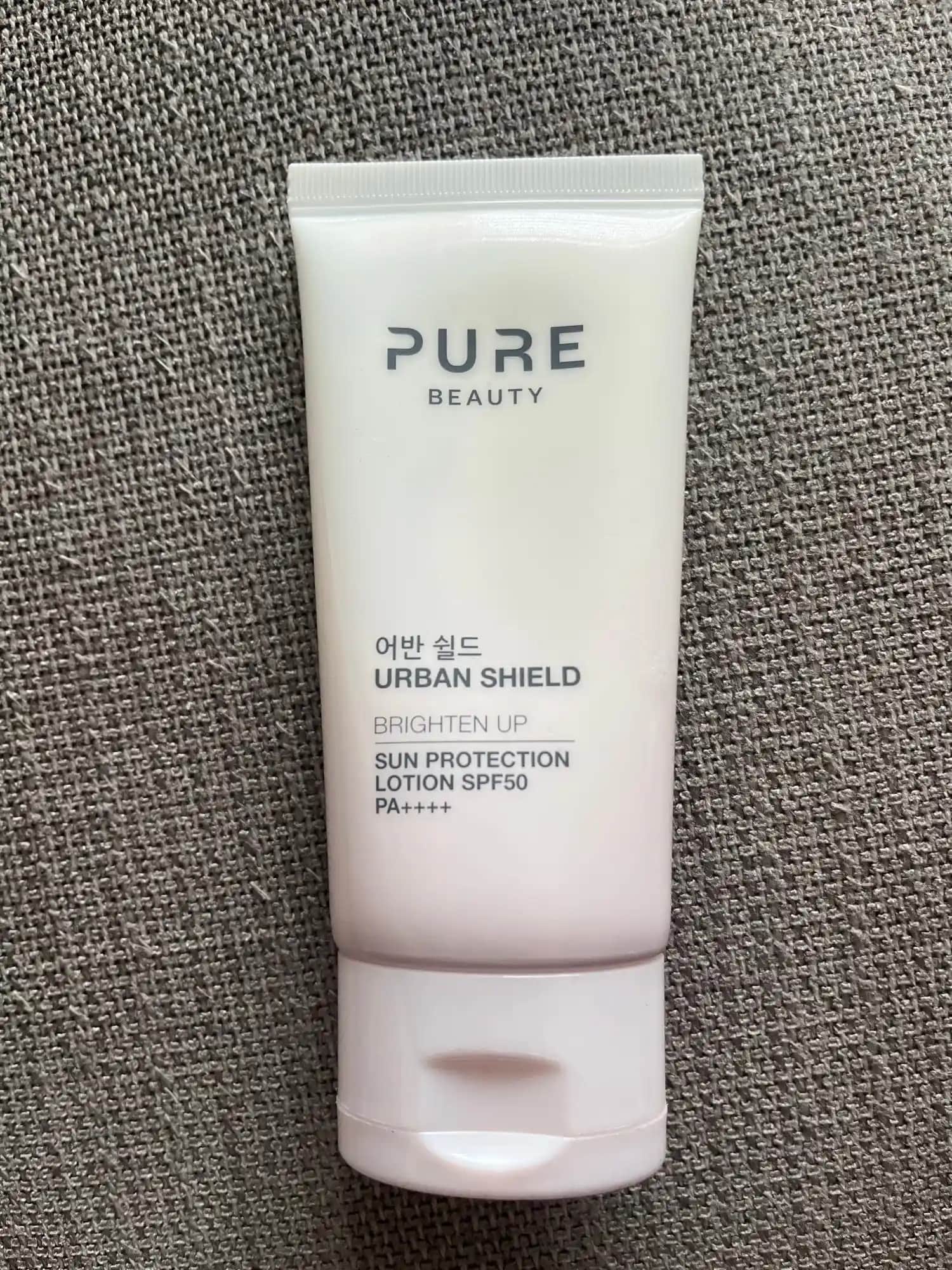 Pure Beauty Güneş Kremi: Doğal İçerikler ve Yüksek Koruma Seviyeleriyle Güvenilir Güneş Koruyucu