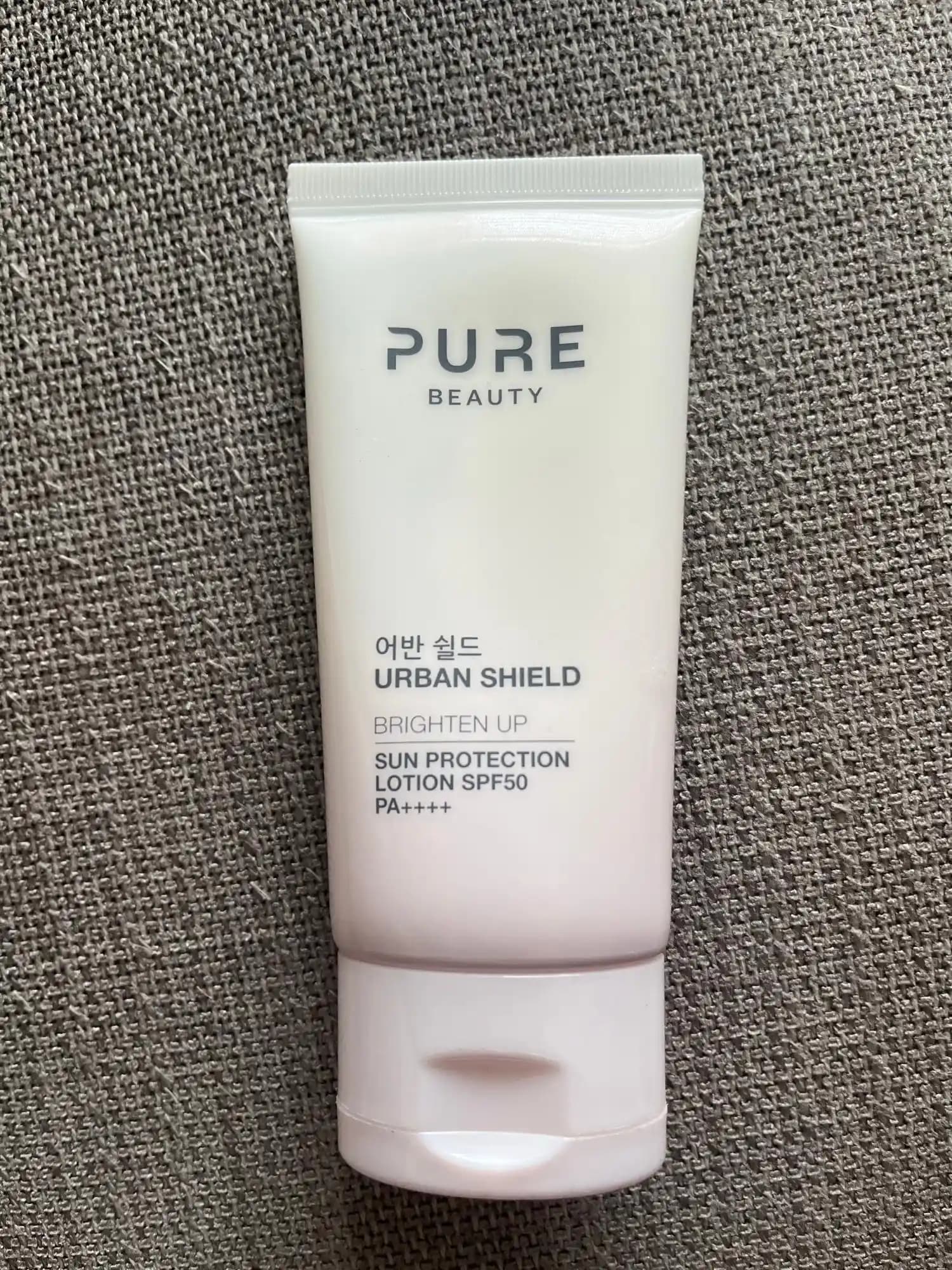 Pure Beauty Güneş Kremi: Doğal İçerikler ve Yüksek Koruma Seviyeleriyle Güvenilir Güneş Koruyucu