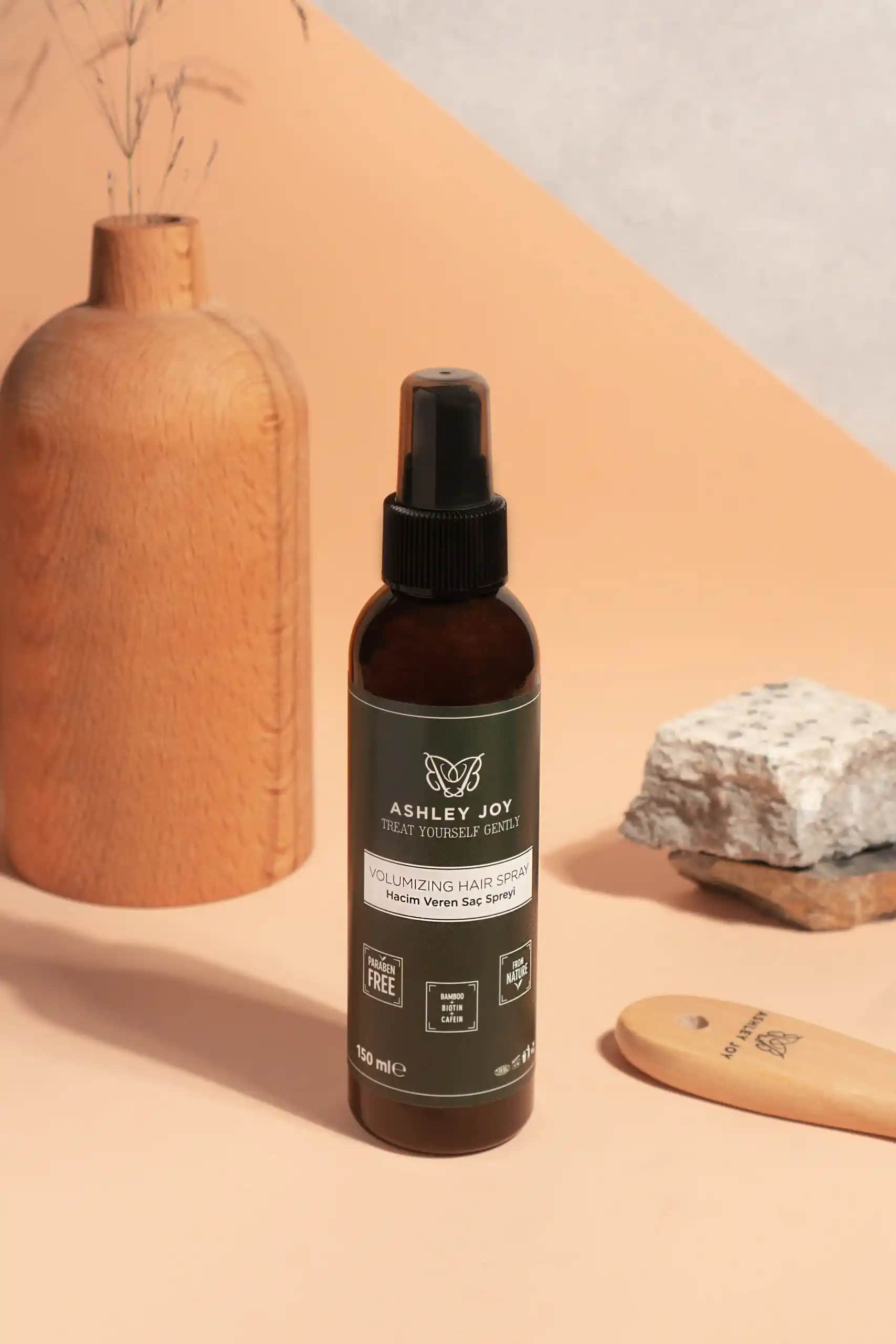 Saça Hacim Veren Spreyler: Dolgun ve Canlı Saçlar İçin En İyi Çözümler