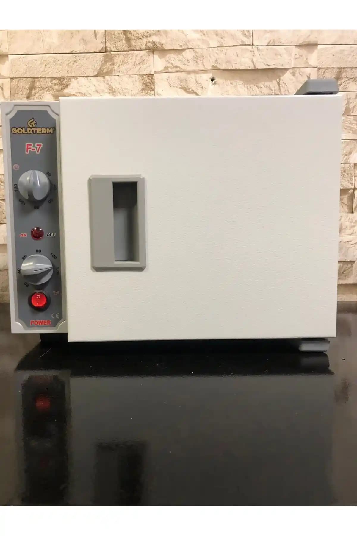 Steril Makinesi Nedir Nasıl Çalışır ve Kozmetik Sektöründe Önemi