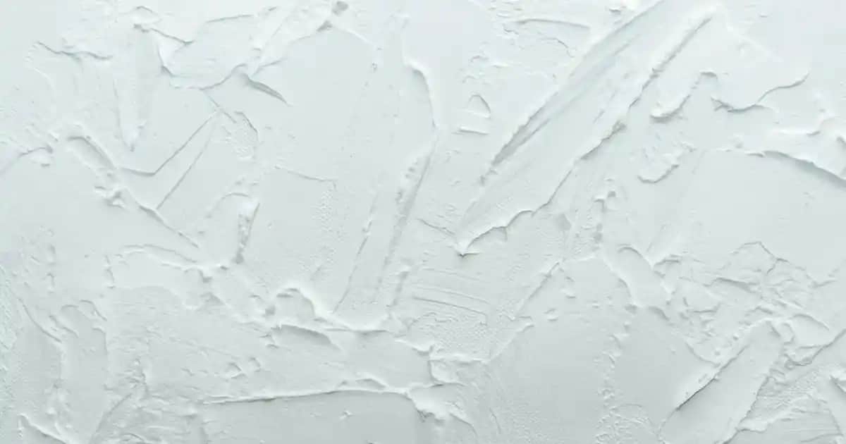 Sütün Cilt Üzerindeki Faydaları ve Doğru Kullanım Yöntemleri