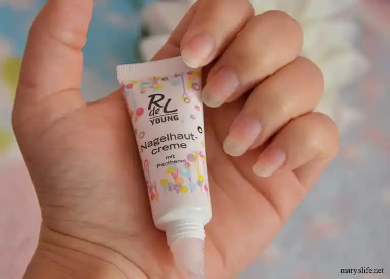 Tırnak Eti Soyulması İçin En Etkili Krem ve Bakım Yöntemleri