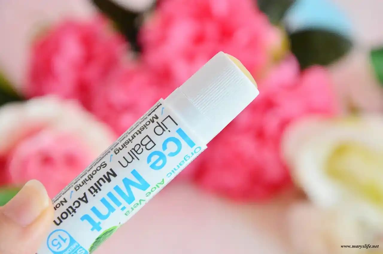 2025'te Dudak Bakımında Devrim: En İyi Lip Balm ile Sağlıklı Dudaklar