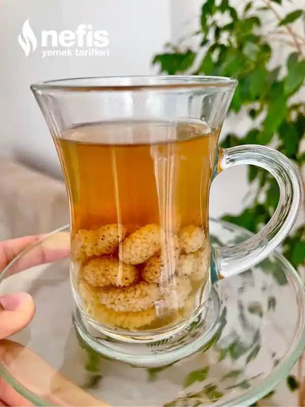 Kuru Dut Suyunun Sağlık ve Güzellik Üzerindeki Faydaları Detaylı İnceleme