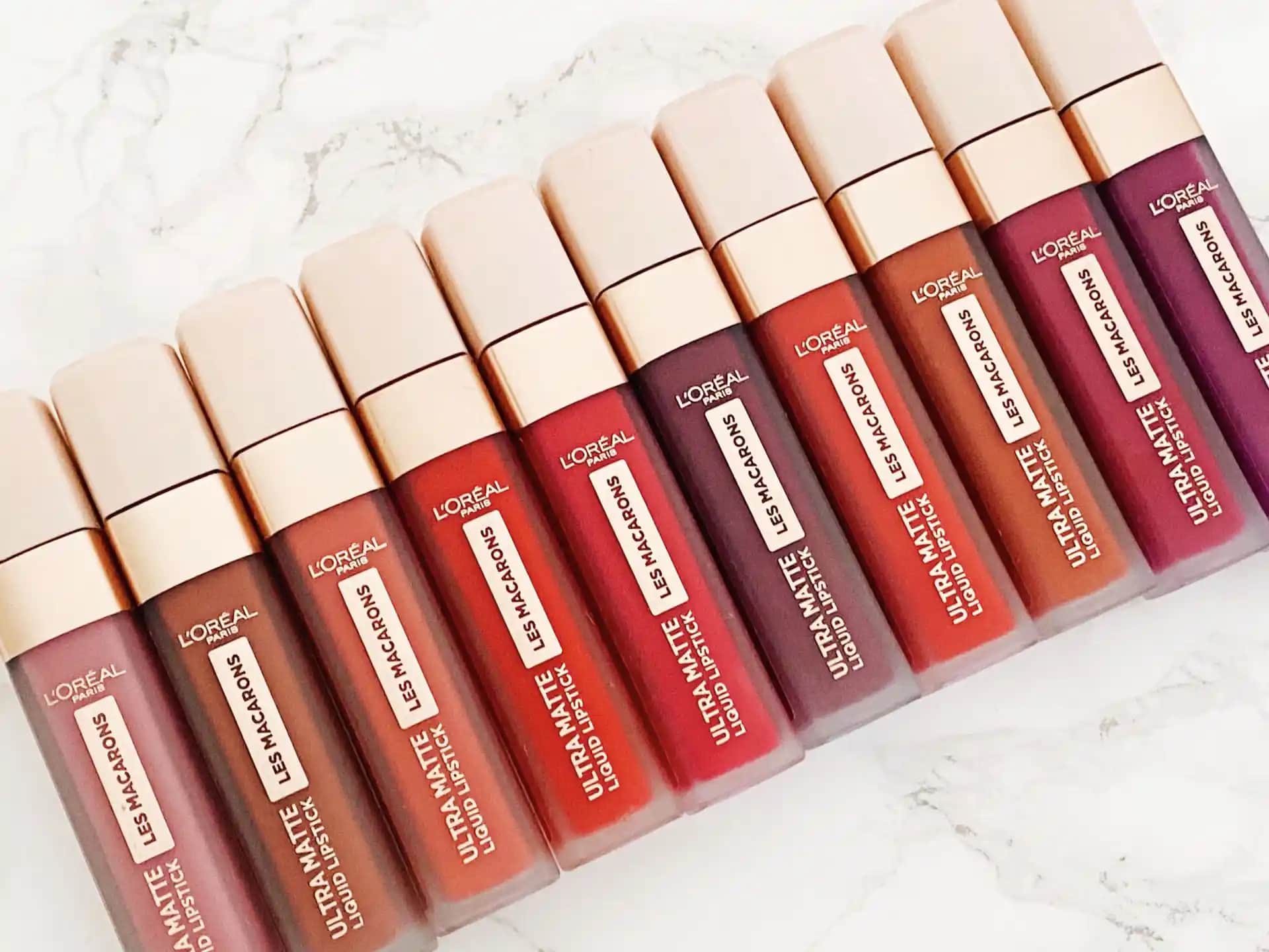 L'Oréal Les Macarons Koleksiyonu: Renkli ve Aromatik Makyaj Deneyimi Sunan Rujlar