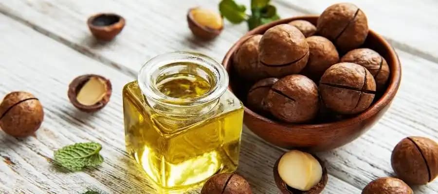 2025'te Macadamia Yağıyla Doğal Güzellik ve Sağlığınızı Keşfedin