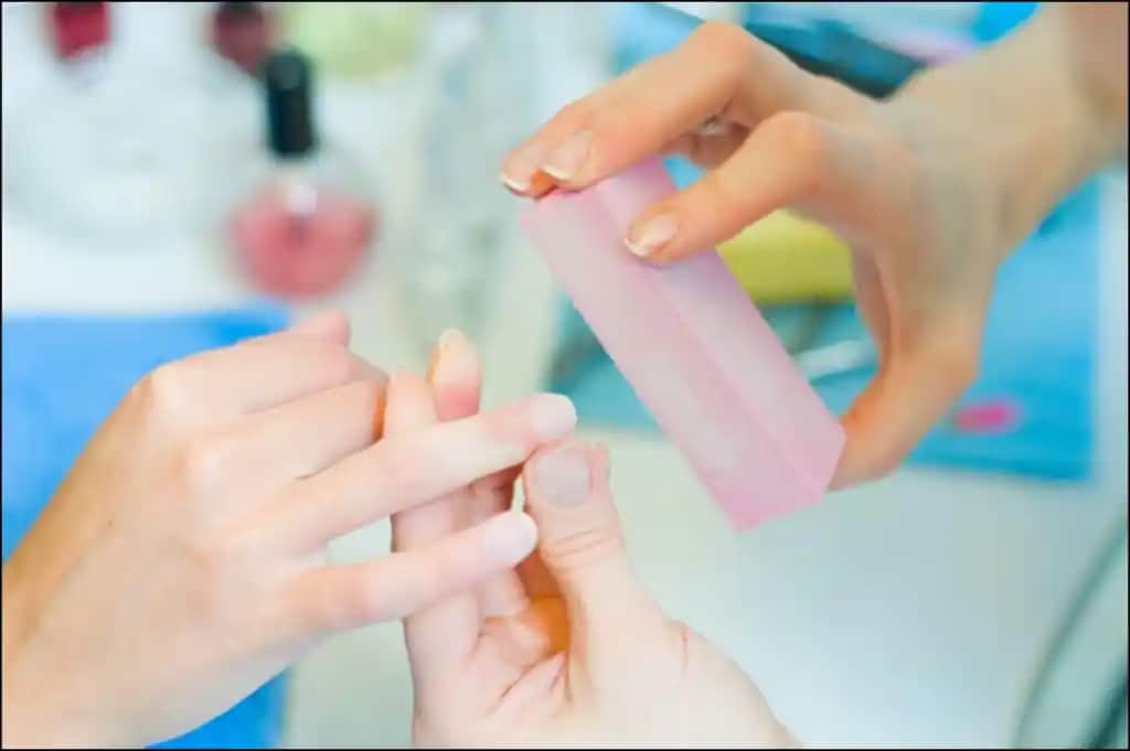 Manikürün Faydaları ve Doğru Uygulama Yöntemleri Hakkında Detaylı Bilgi