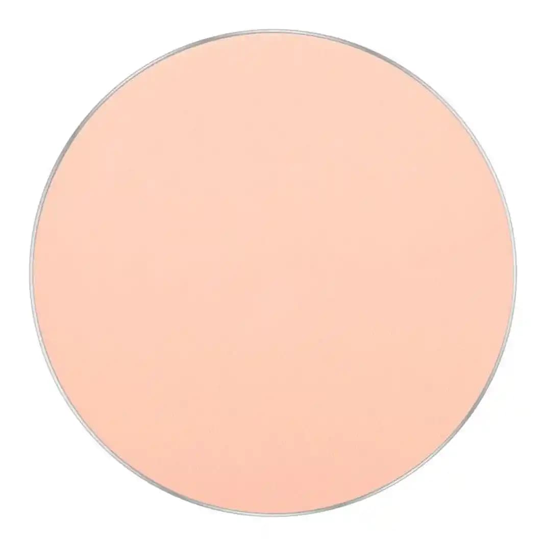 Matlaştırıcı Pudra Nedir ve Makyajda Doğru Kullanım İpuçları