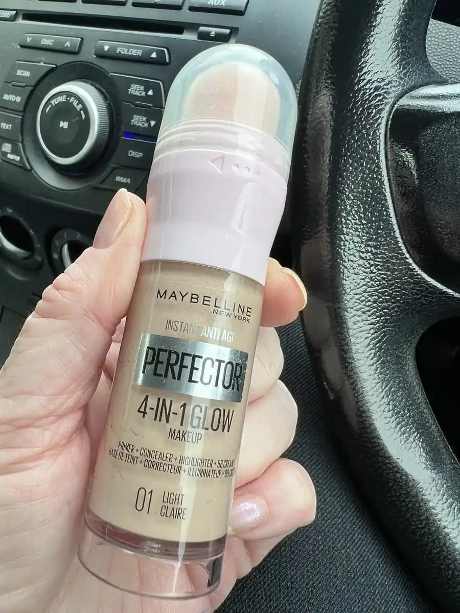 2025'te Maybelline Instant Perfector Glow ile Cildinizde Parlayan Devrim