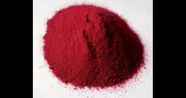 Metilkobalamin Nedir ve Sağlık ile Kozmetikteki Önemi Hakkında Detaylı Bilgi