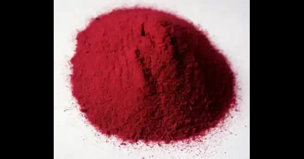 Metilkobalamin Nedir ve Sağlık ile Kozmetikteki Önemi Hakkında Detaylı Bilgi