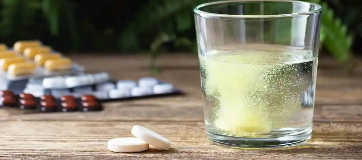 Multivitamin Kompleksleri: Kozmetik ve Sağlık Alanında Güncel Kullanım ve Faydaları