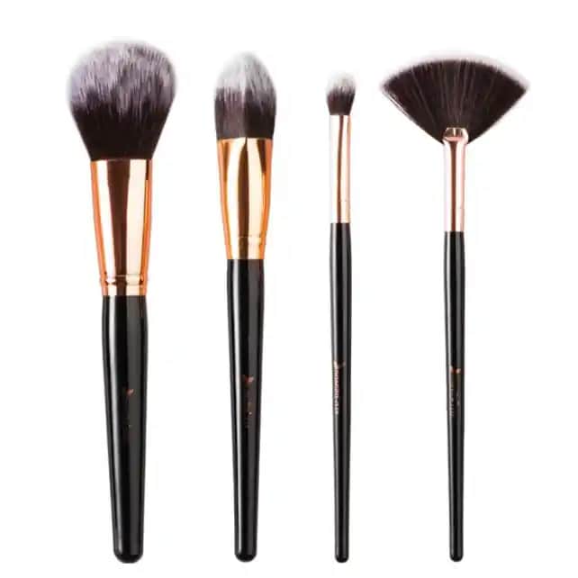 Nascita Kozmetik Fırçaları ve Ürünleri: Kalite ve Uygun Fiyatın Buluşması