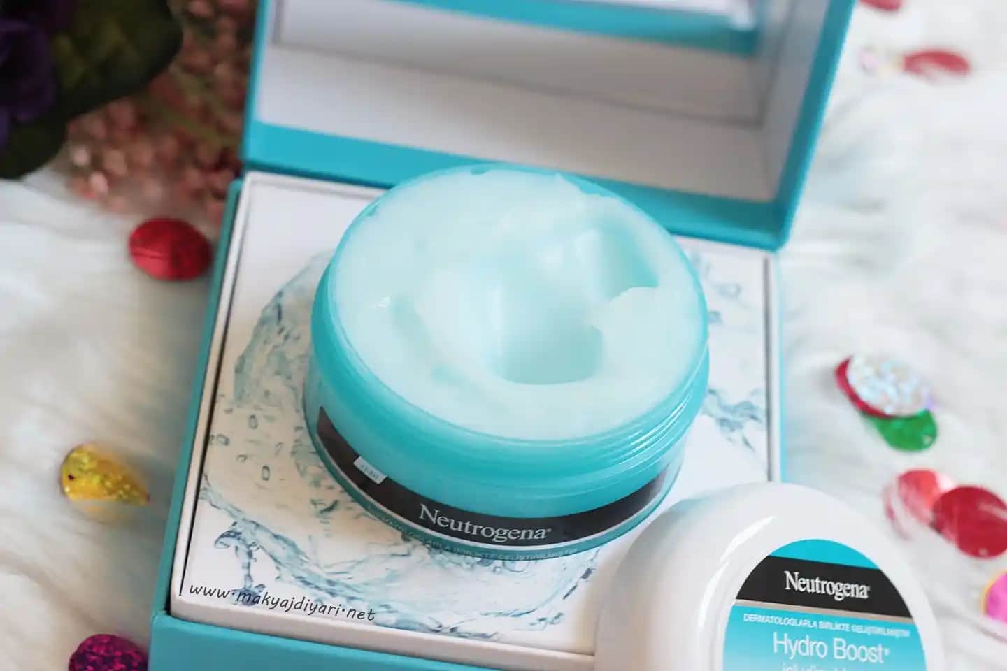 Neutrogena Hydro Boost Serisi: Günlük Nemlendirme ve Cilt Sağlığı İçin Etkili Çözümler