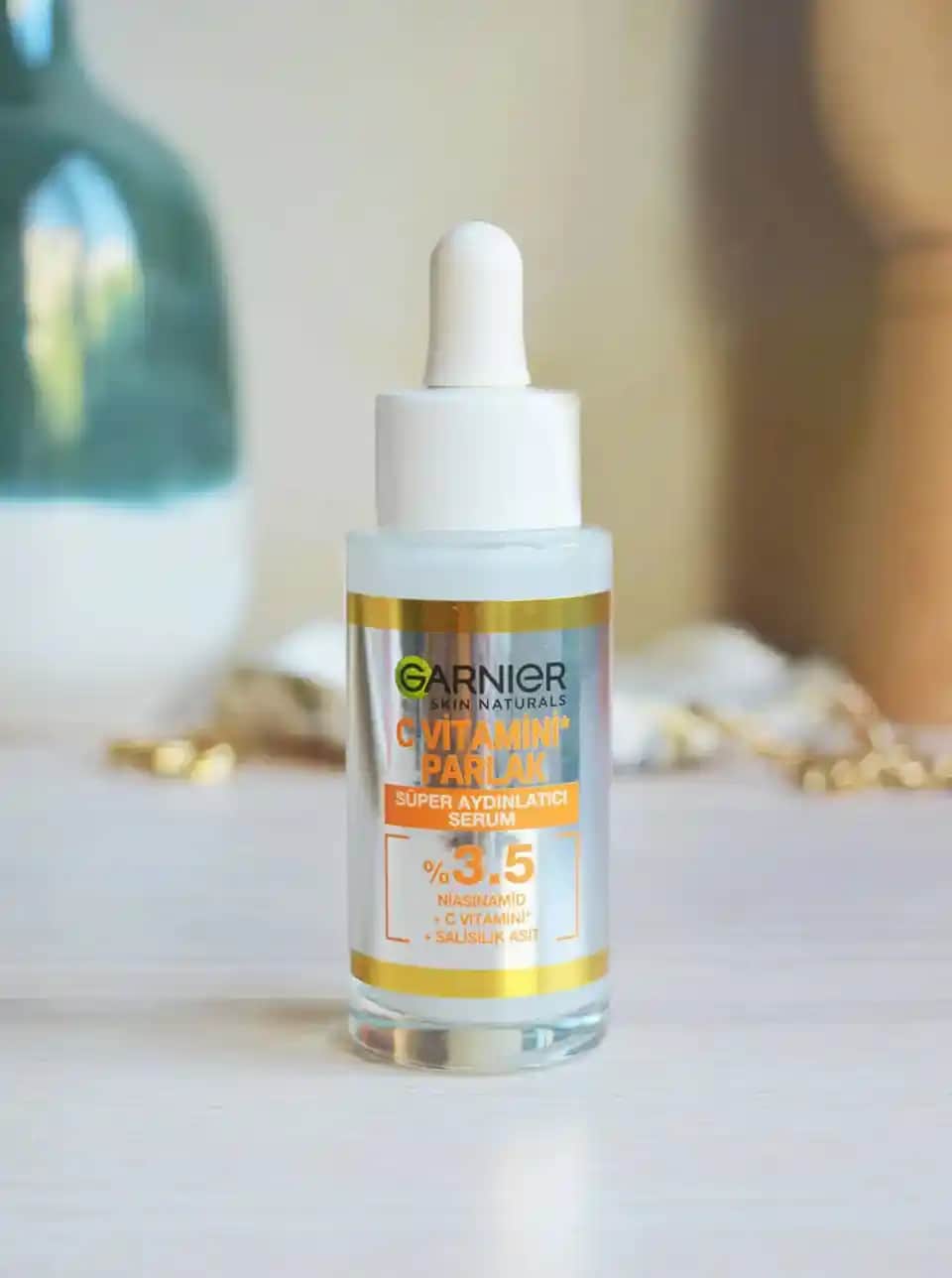 Niasinamid Nedir? Cilt Sağlığı ve Güzellik İçin Kullanımının Temel Faydaları