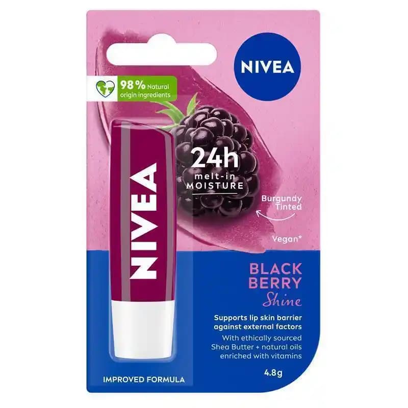 Nivea Blackberry Serisi Dudak Bakım Ürünleri ile Doğal ve Şık Görünüm Sağlar
