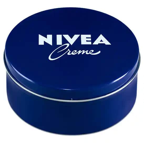 Nivea Krem 250 ml: Çok Amaçlı ve Güvenilir Cilt Bakım Ürünü