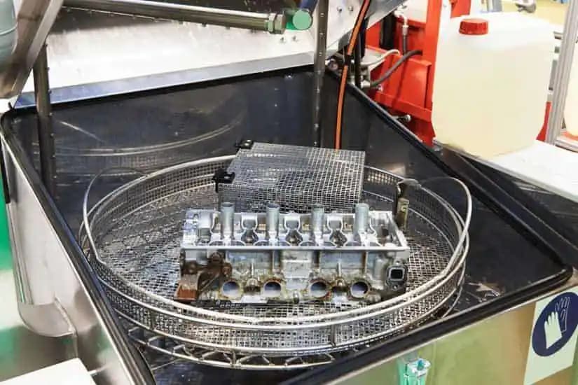 Notral Yağlar: Kozmetik ve Cilt Bakımında Doğal Güç ve Çok Yönlü Kullanım İmkanları