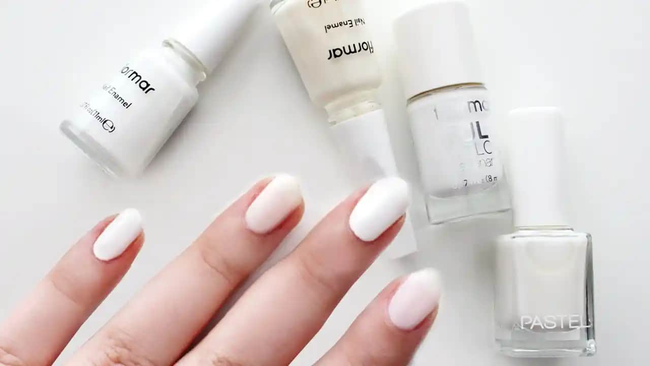 Pastel Beyaz Oje Seçenekleri ve Kullanım İpuçlarıyla Zarif Tırnaklar