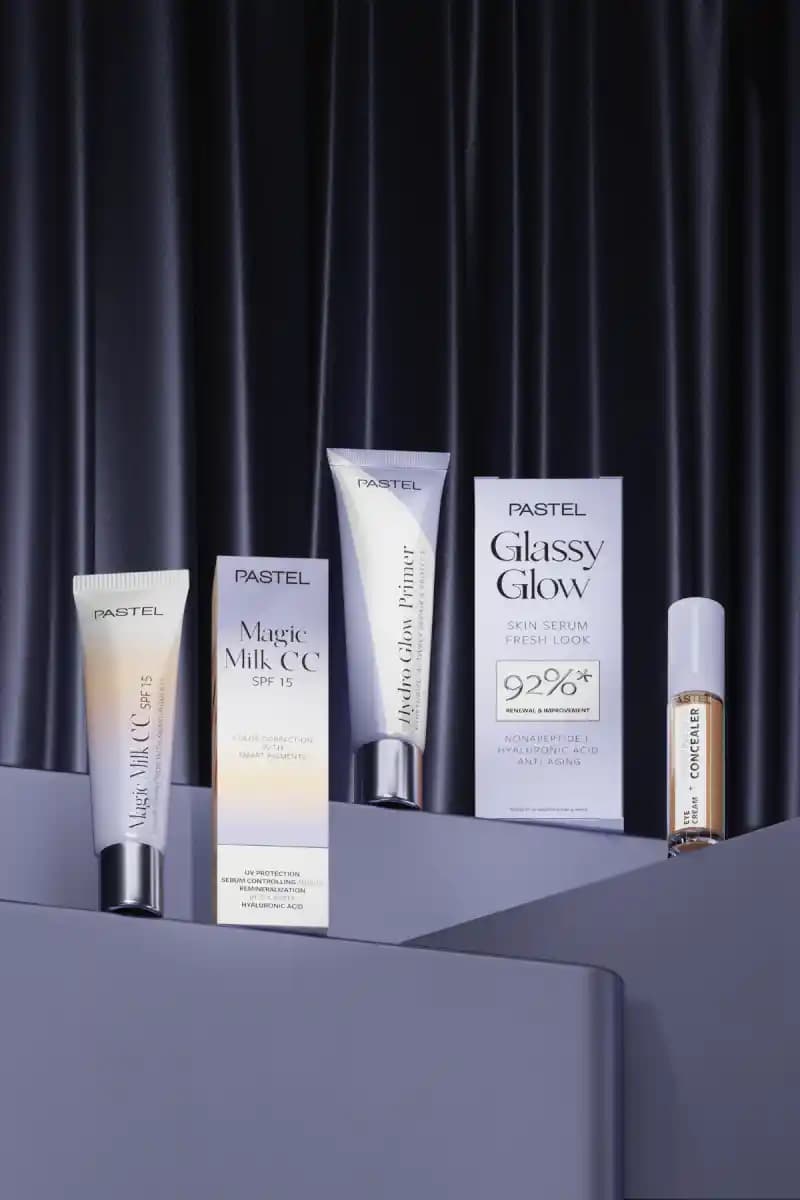 Pastel Magic Milk CC Krem ile cilt tonunu dengeleyen, nemlendiren ve güneş koruyan çok yönlü ürün