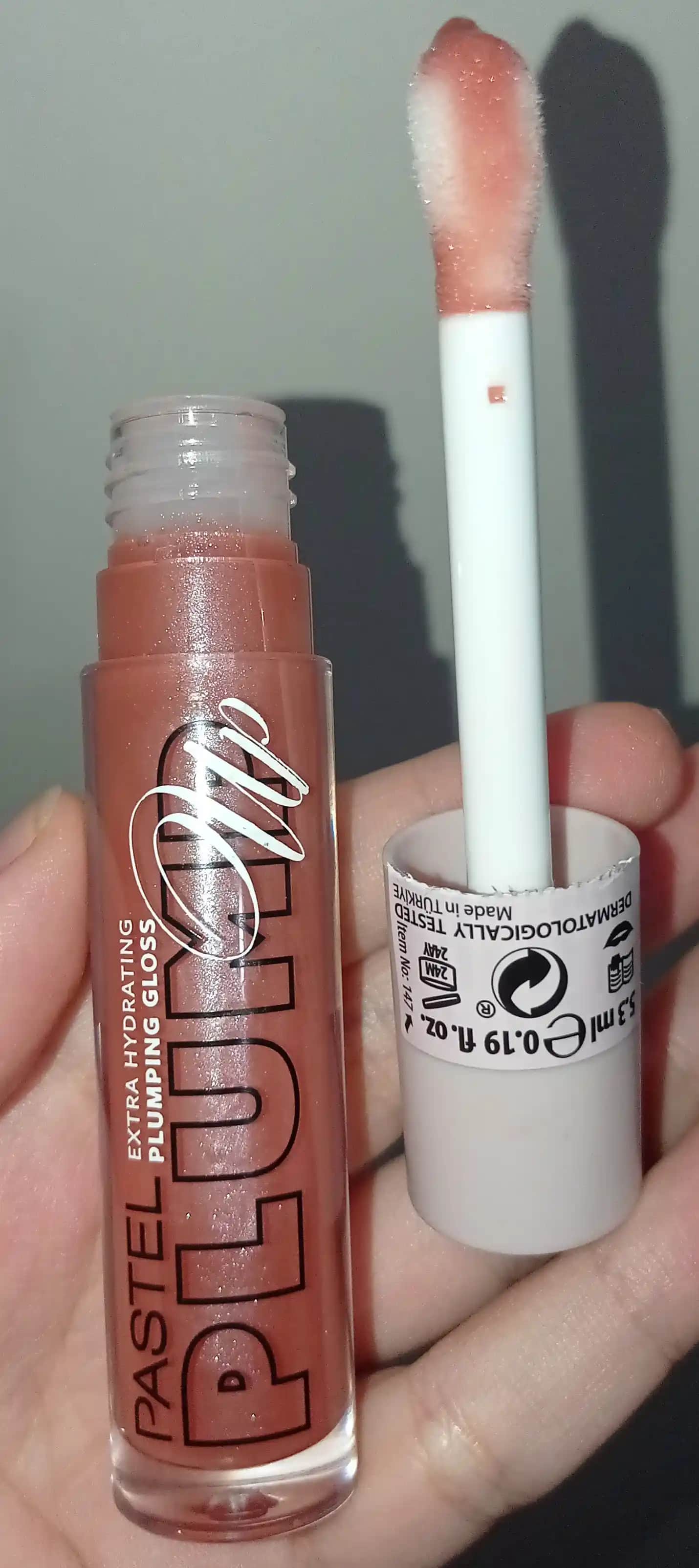 Pastel Plump Up Gloss Kullanıcı Deneyimleri ve Ürün Özellikleri Analizi