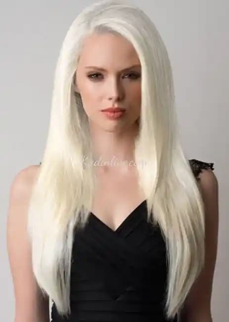 Platin Rengi Saç Boyası: Uygulama, Bakım ve Stil İpuçlarıyla Işıltılı Görünüm